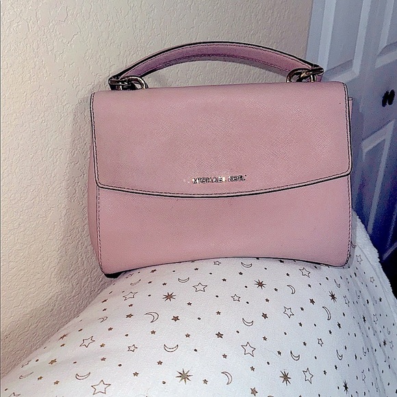Michael Kors Blush Pink Satchel - Picture 10 of 14